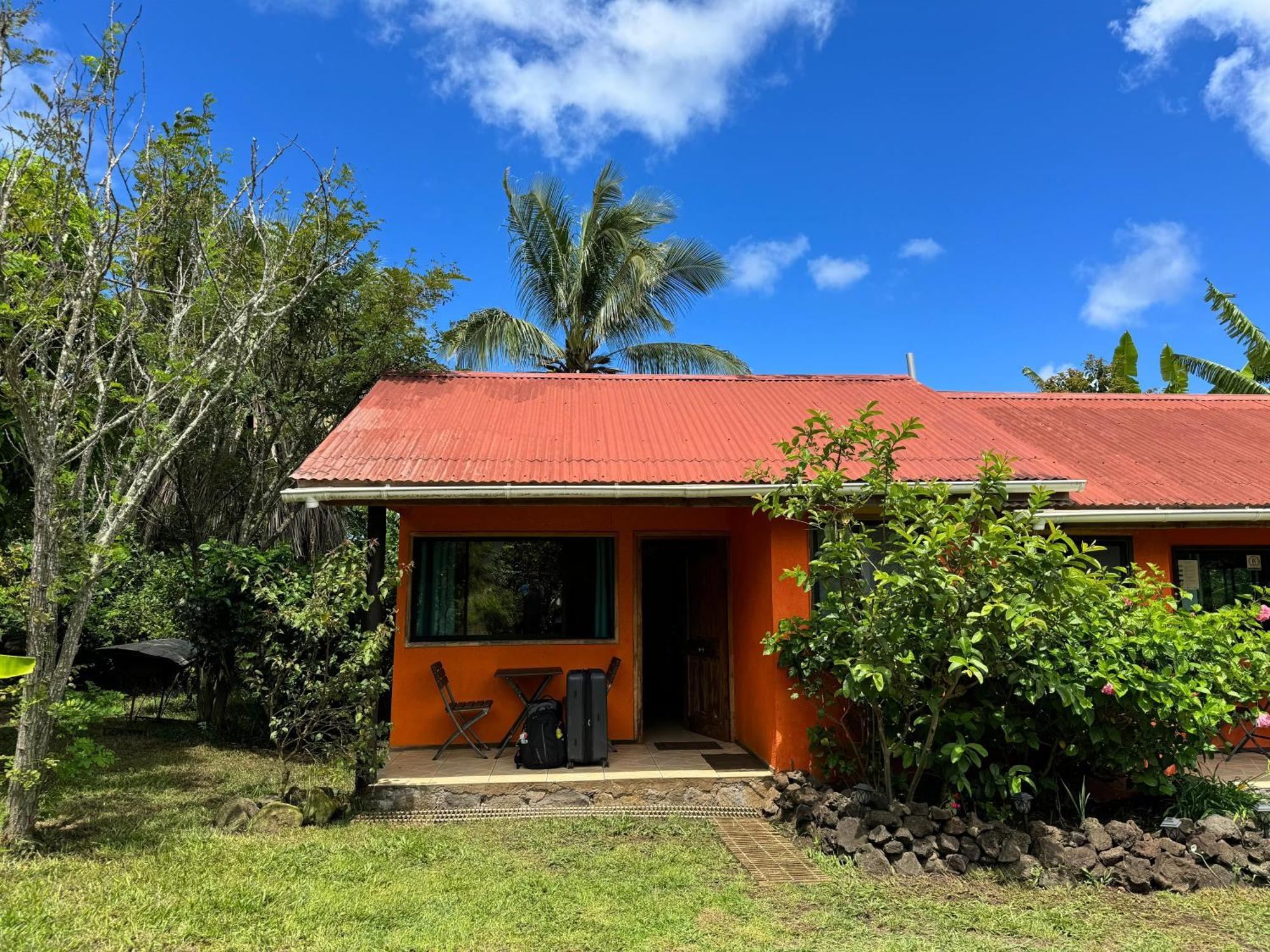 Villa Cabanas Tangaroa Y Hamea à Hanga Roa Extérieur photo